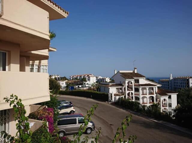 Fully Air Conditioned Riviera Apartment Mijas Costa Malaga Exterior photo